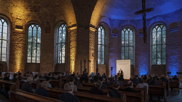 Innenansicht Parochialkirche Berlin: Jubiläumsempfang der EZW 100 Jahre "Apologetische Zentrale"